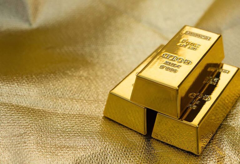 Top 5 Reasons to Invest in Gold Today