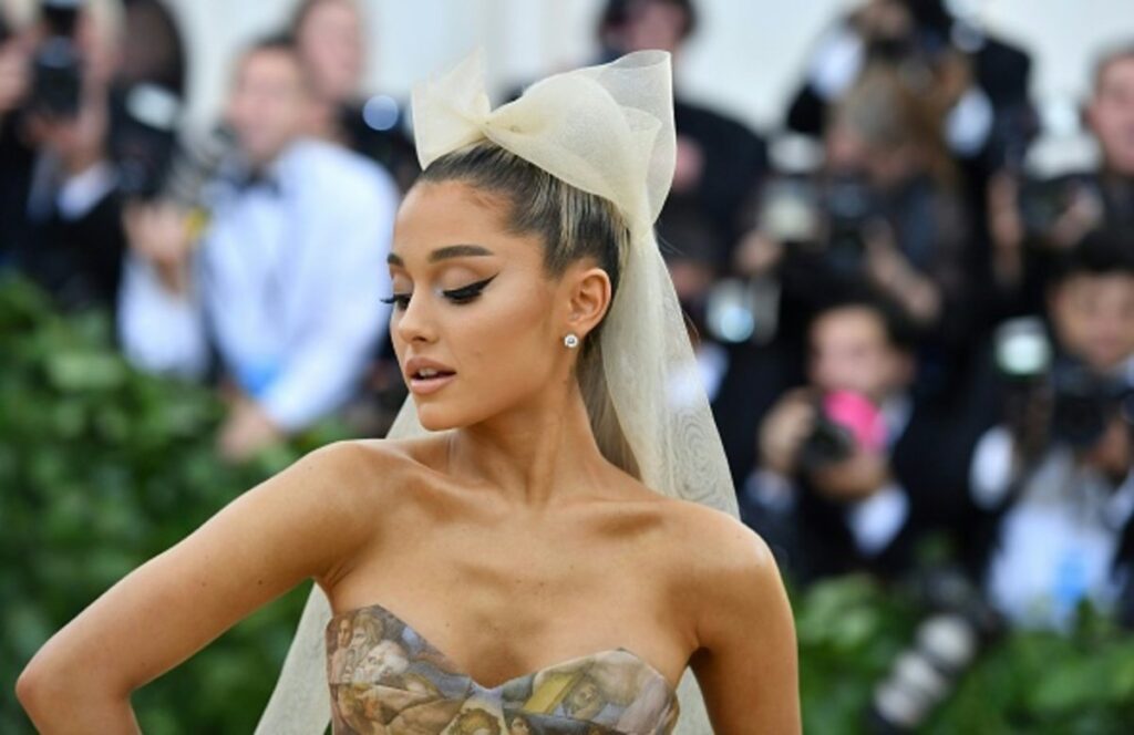 Ariana Grande Net Worth 2021 – How much is the Young Singer Worth?